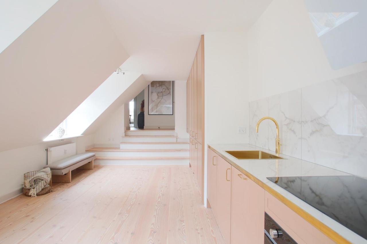 Modern 3Br Duplex Apartment In Nyhavn W Private Balcony Копенгаген Экстерьер фото