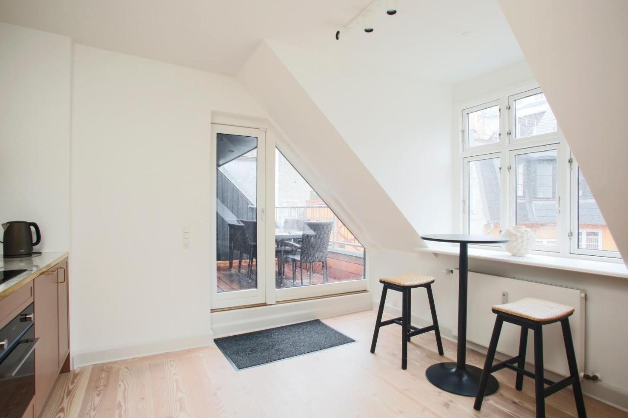 Modern 3Br Duplex Apartment In Nyhavn W Private Balcony Копенгаген Экстерьер фото